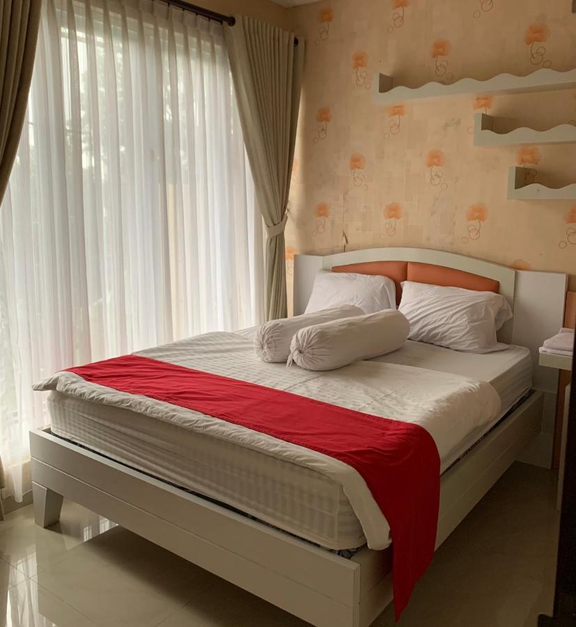 Platinum Setramurni Guest House Bandung 3Br Luaran gambar